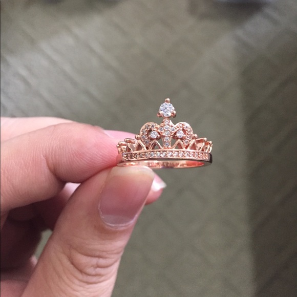 Rose Gold Princess Crown Ring - Picture 5 of 6